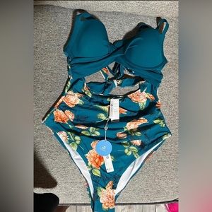Womens one piece floral swimsuit